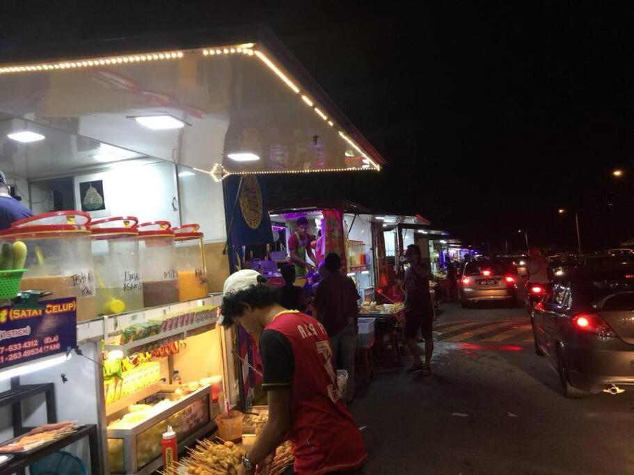 Melaka Beach Villa Kelebang Besar Exterior foto