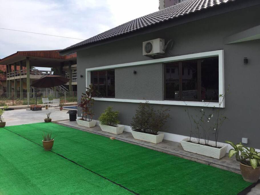 Melaka Beach Villa Kelebang Besar Exterior foto